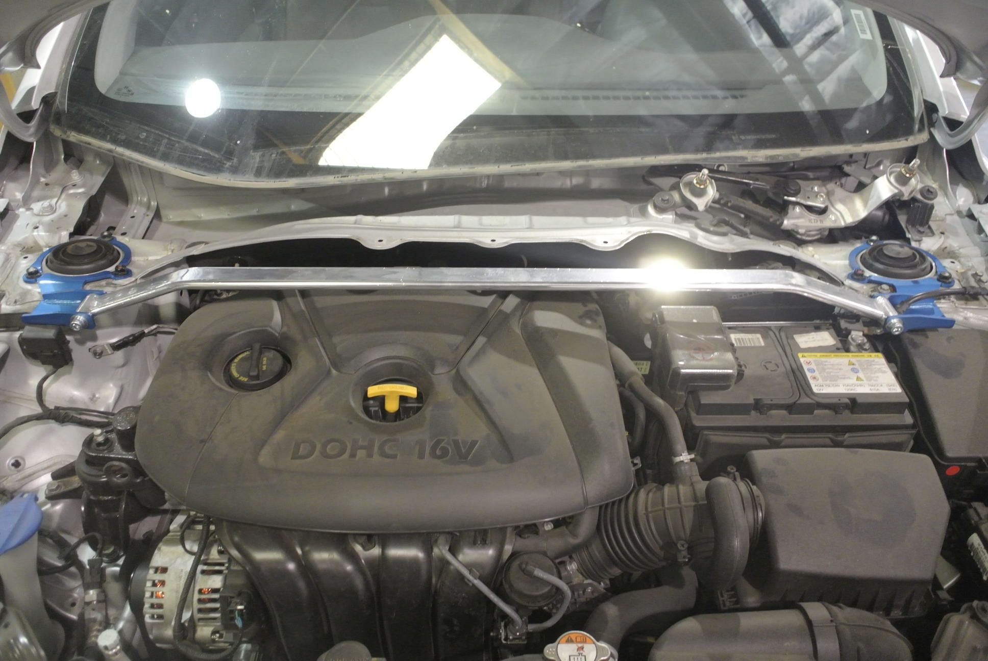 Hyundai Elantra 1115 Strut Bar Evilla Motorsports